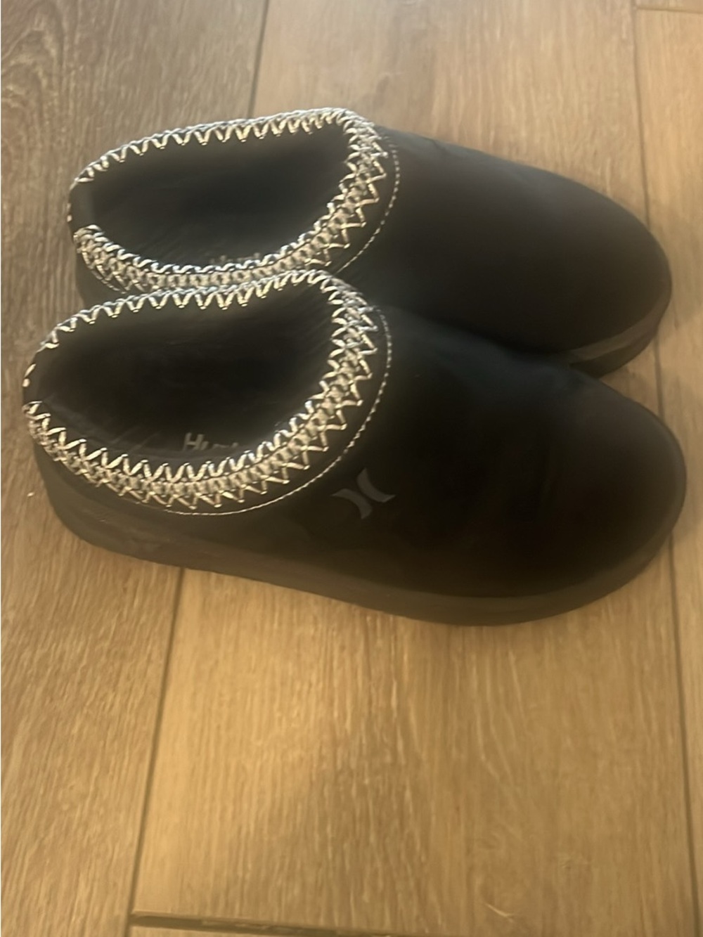 Hurley Black Slip-On Clog with White Contrast Stitching